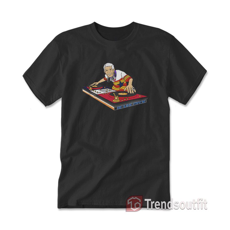 Mattress Mack Houston Sports DJ Spinning Records T-Shirt