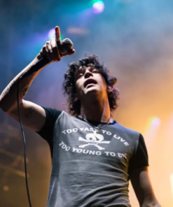 Too Fast To Live Too Young To Die Matty Healy T-shirt